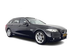BMW 5 Serie Touring 525d High Executive Luzxury-Line Aut.*PANO | LUXURY-LEATHER | BI-XENON | DIGI-COCKPIT | HARMAN/KARDON-AUDIO  MEMORY-PACK | HEATED-COMFORTSEATS | NAVI-FULLMAP | ECC | PRIVACY-GLASS | CAMERA | LANE-ASSIST | PDC | TOWBAR | 18"A