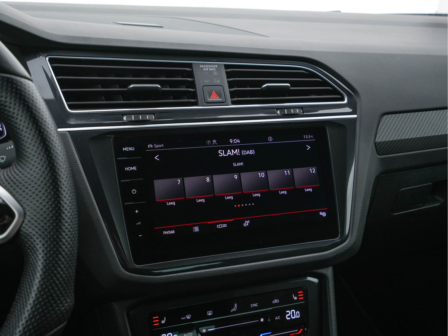 Volkswagen Tiguan 1.4 TSI R-Line Business+ (Plug-in) (INCL-BTW) Aut. *PANO | FULL-LED | ADAPTIVE-CRUISE | DIGI-COCKPIT | HEATED-COMFORTSEATS | NAV-FULLMAP | DAB+ | TOWBAR | PRIVACY-GLASS | ECC | PDC | 19''ALU