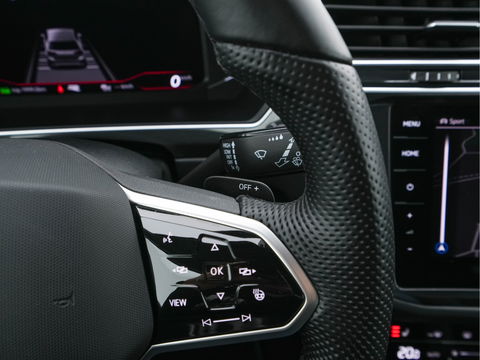 Volkswagen Tiguan 1.4 TSI R-Line Business+ (Plug-in) (INCL-BTW) Aut. *PANO | FULL-LED | ADAPTIVE-CRUISE | DIGI-COCKPIT | HEATED-COMFORTSEATS | NAV-FULLMAP | DAB+ | TOWBAR | PRIVACY-GLASS | ECC | PDC | 19''ALU