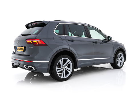 Volkswagen Tiguan 1.4 TSI R-Line Business+ (Plug-in) (INCL-BTW) Aut. *PANO | FULL-LED | ADAPTIVE-CRUISE | DIGI-COCKPIT | HEATED-COMFORTSEATS | NAV-FULLMAP | DAB+ | TOWBAR | PRIVACY-GLASS | ECC | PDC | 19''ALU