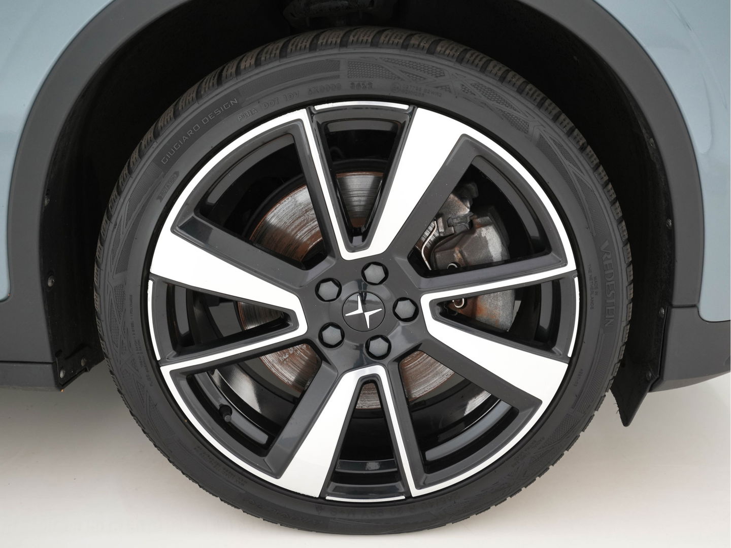 Polestar 2 Long Range Single Motor 78 kWh [ 3-Fase ] {SOH-95%} (INCL-BTW) *NAVI-FULLMAP | FULL-LED | KEYLESS | CAMERA | LANE-ASSIST | DIGI-COCKPIT | DAB+ | COMFORT-SEATS | ECC | PDC | 20''ALU*