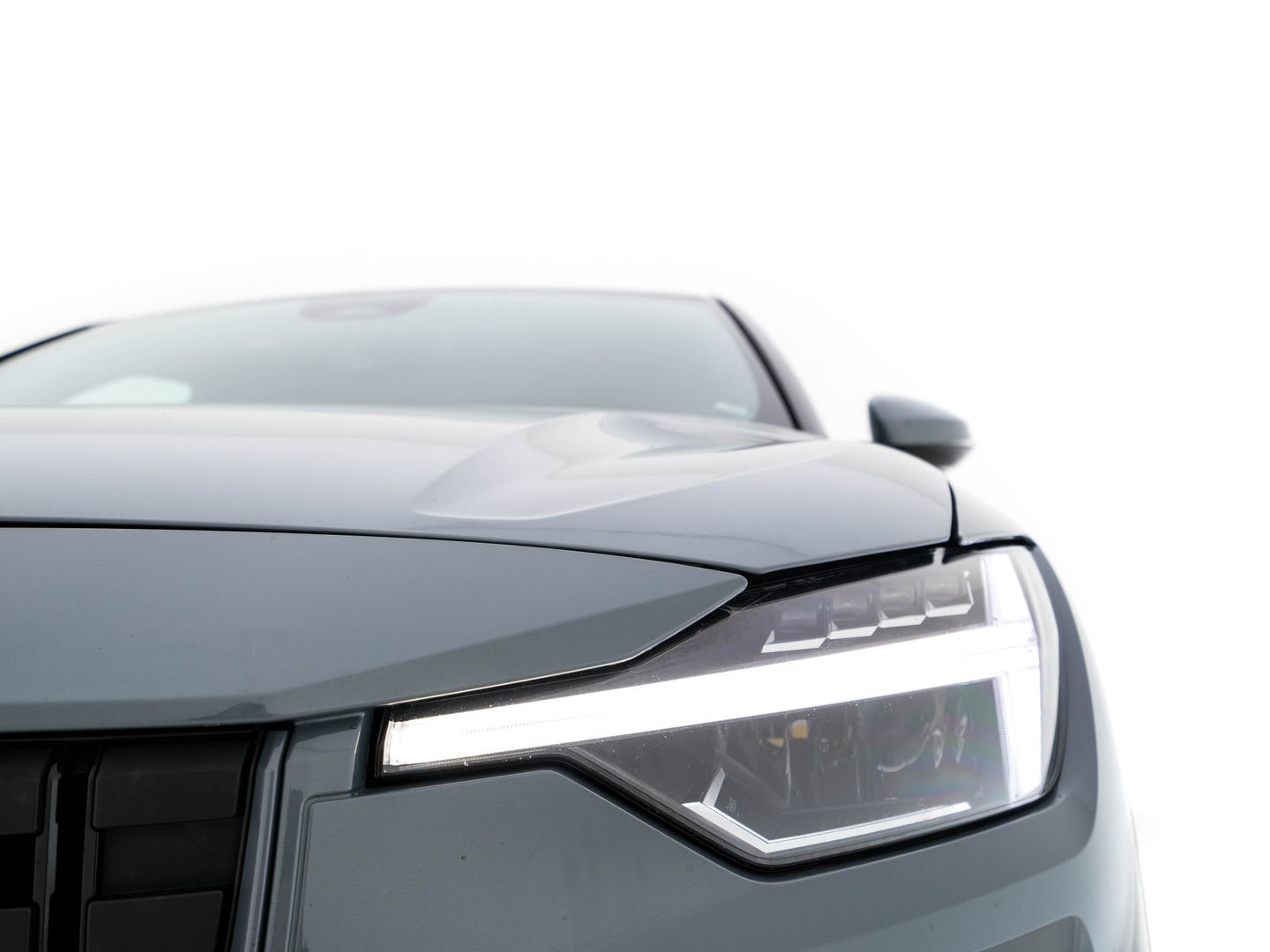 Polestar 2 Long Range Single Motor 78 kWh [ 3-Fase ] {SOH-95%} (INCL-BTW) *NAVI-FULLMAP | FULL-LED | KEYLESS | CAMERA | LANE-ASSIST | DIGI-COCKPIT | DAB+ | COMFORT-SEATS | ECC | PDC | 20''ALU*