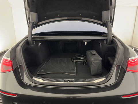 Mercedes-Benz S-Klasse 580 e 4MATIC Lang [ Plug-In ] (INCL-BTW) Aut. * PANO | NAVI-FULLMAP | DISTRONIC | BURMESTER-AUDIO | TOP-VIEW | KEYLESS | FULL-LED | DIGITAL-COCKPIT | AMBIENT-LIGHT | HEATED/VENTILATED-SEATS |...*