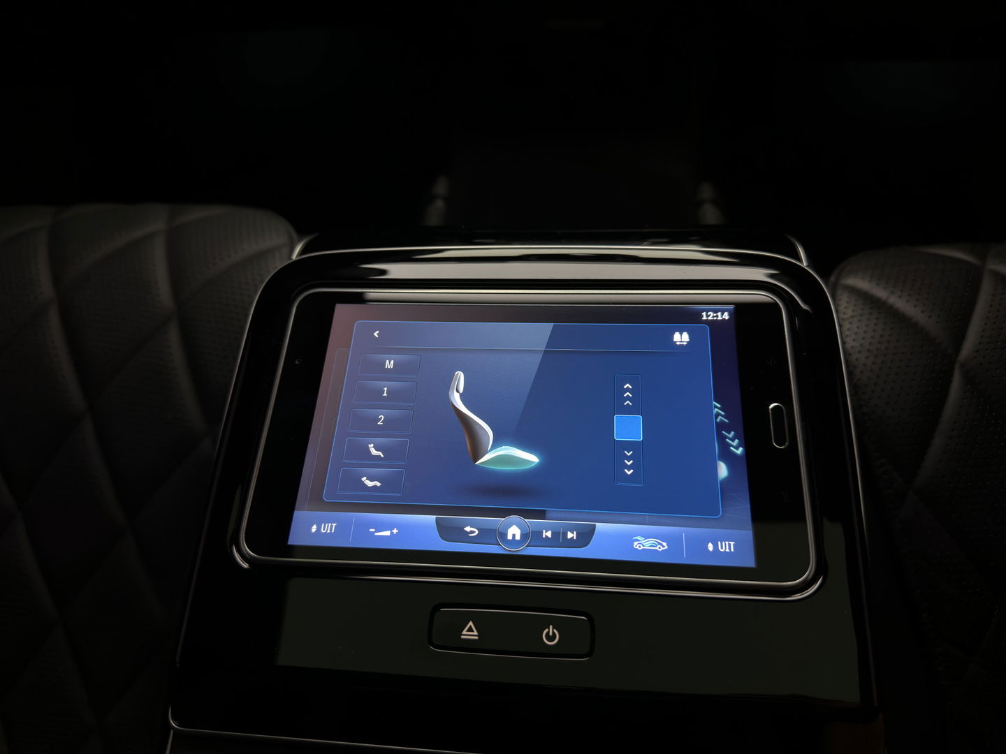 Mercedes-Benz S-Klasse 580 e 4MATIC Lang [ Plug-In ] (INCL-BTW) Aut. * PANO | NAVI-FULLMAP | DISTRONIC | BURMESTER-AUDIO | TOP-VIEW | KEYLESS | FULL-LED | DIGITAL-COCKPIT | AMBIENT-LIGHT | HEATED/VENTILATED-SEATS |...*