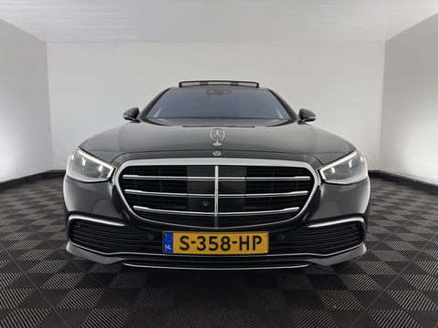 Mercedes-Benz S-Klasse 580 e 4MATIC Lang [ Plug-In ] (INCL-BTW) Aut. * PANO | NAVI-FULLMAP | DISTRONIC | BURMESTER-AUDIO | TOP-VIEW | KEYLESS | FULL-LED | DIGITAL-COCKPIT | AMBIENT-LIGHT | HEATED/VENTILATED-SEATS |...*