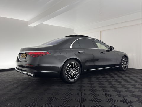 Mercedes-Benz S-Klasse 580 e 4MATIC Lang [ Plug-In ] (INCL-BTW) Aut. * PANO | NAVI-FULLMAP | DISTRONIC | BURMESTER-AUDIO | TOP-VIEW | KEYLESS | FULL-LED | DIGITAL-COCKPIT | AMBIENT-LIGHT | HEATED/VENTILATED-SEATS |...*