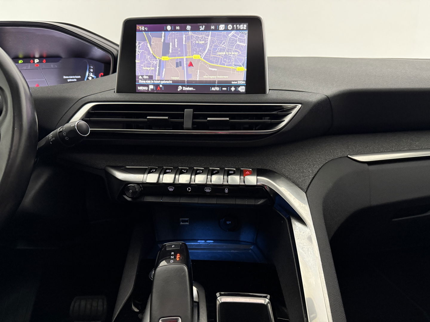 Peugeot 3008 1.2 PureTech | Pano | Virtual | Sfeer | Camera | Carplay | Trekh. | Keyless | NAP
