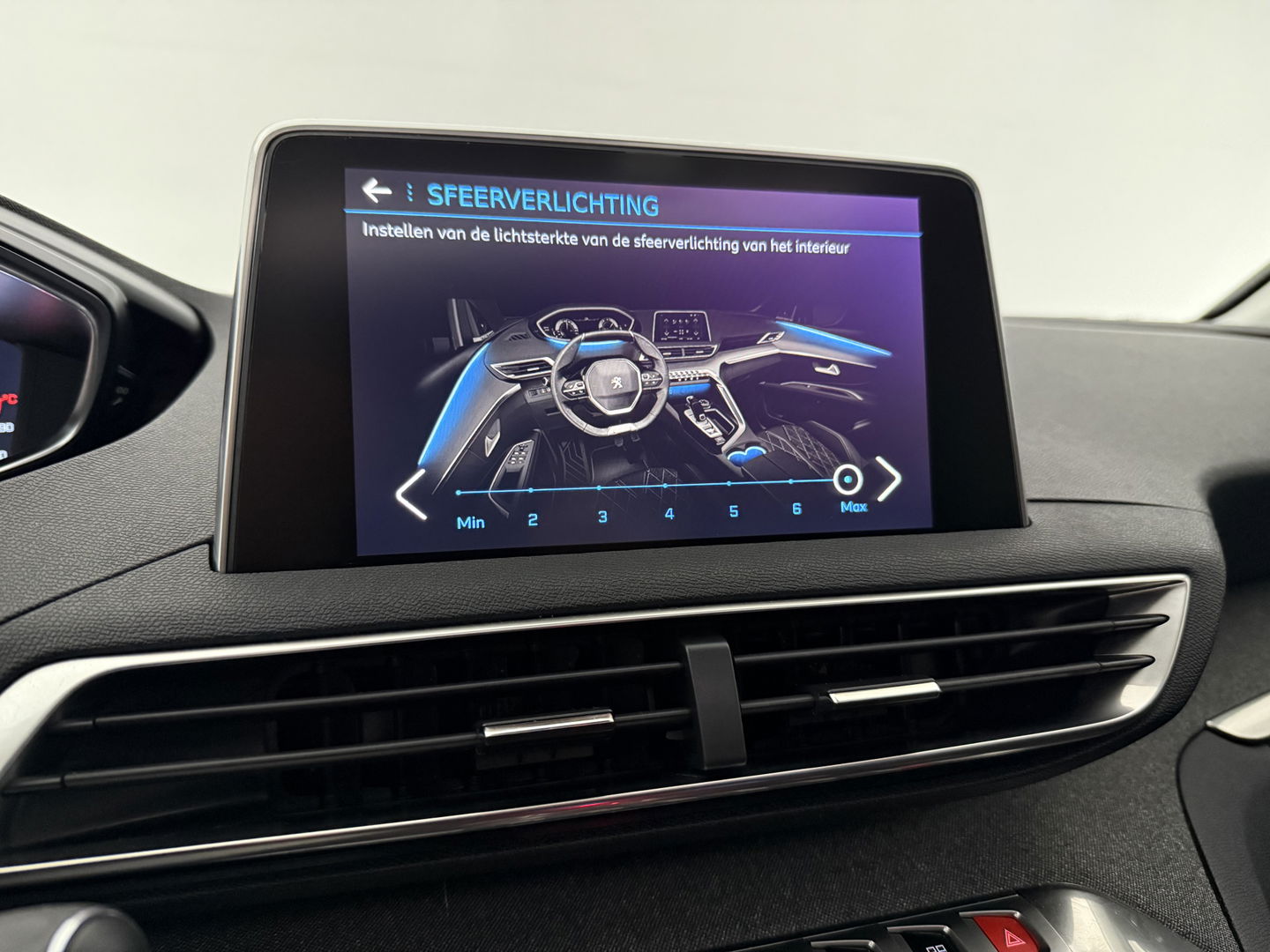 Peugeot 3008 1.2 PureTech | Pano | Virtual | Sfeer | Camera | Carplay | Trekh. | Keyless | NAP