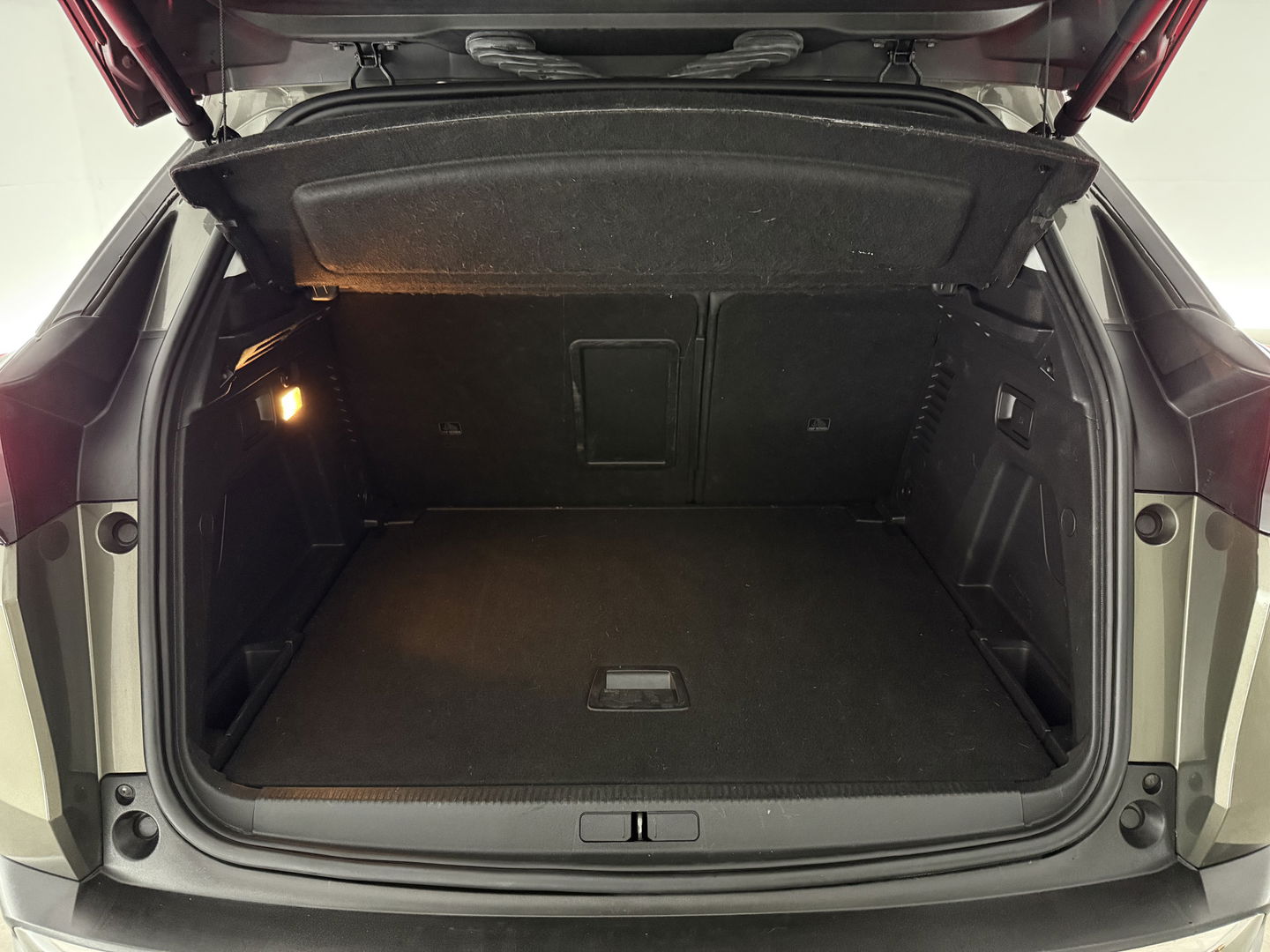 Peugeot 3008 1.2 PureTech | Pano | Virtual | Sfeer | Camera | Carplay | Trekh. | Keyless | NAP