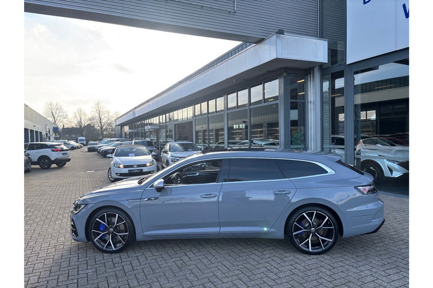 Volkswagen Arteon Shooting Brake 2.0 TSI R 320PK AUTOMAAT 4MOTION PANORAMA HEADUP.