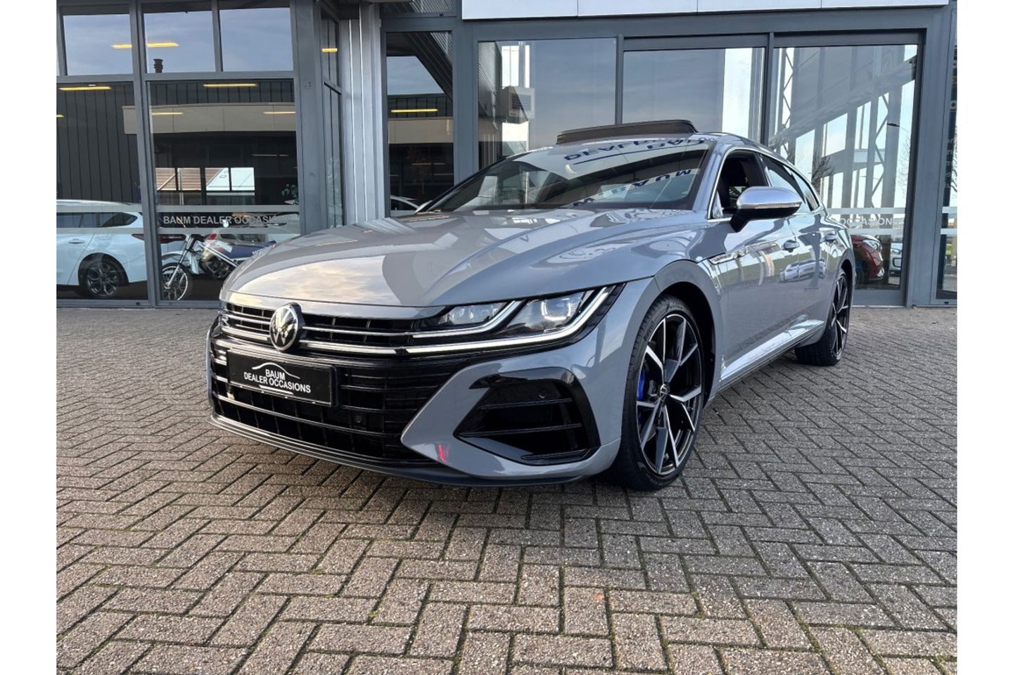 Volkswagen Arteon Shooting Brake 2.0 TSI R 320PK AUTOMAAT 4MOTION PANORAMA HEADUP.