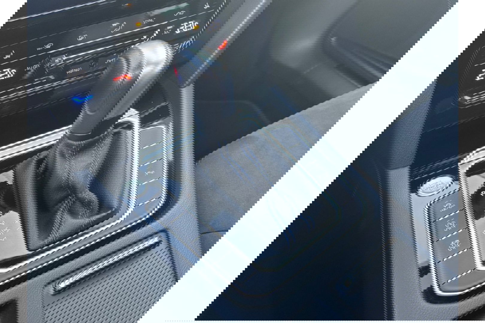 Volkswagen Arteon Shooting Brake 2.0 TSI R 320PK AUTOMAAT 4MOTION PANORAMA HEADUP.