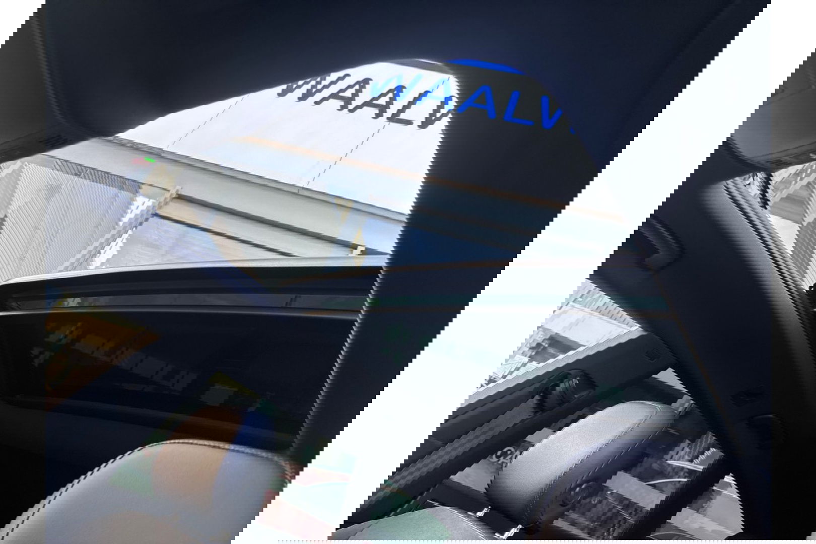 Volkswagen Arteon Shooting Brake 2.0 TSI R 320PK AUTOMAAT 4MOTION PANORAMA HEADUP.