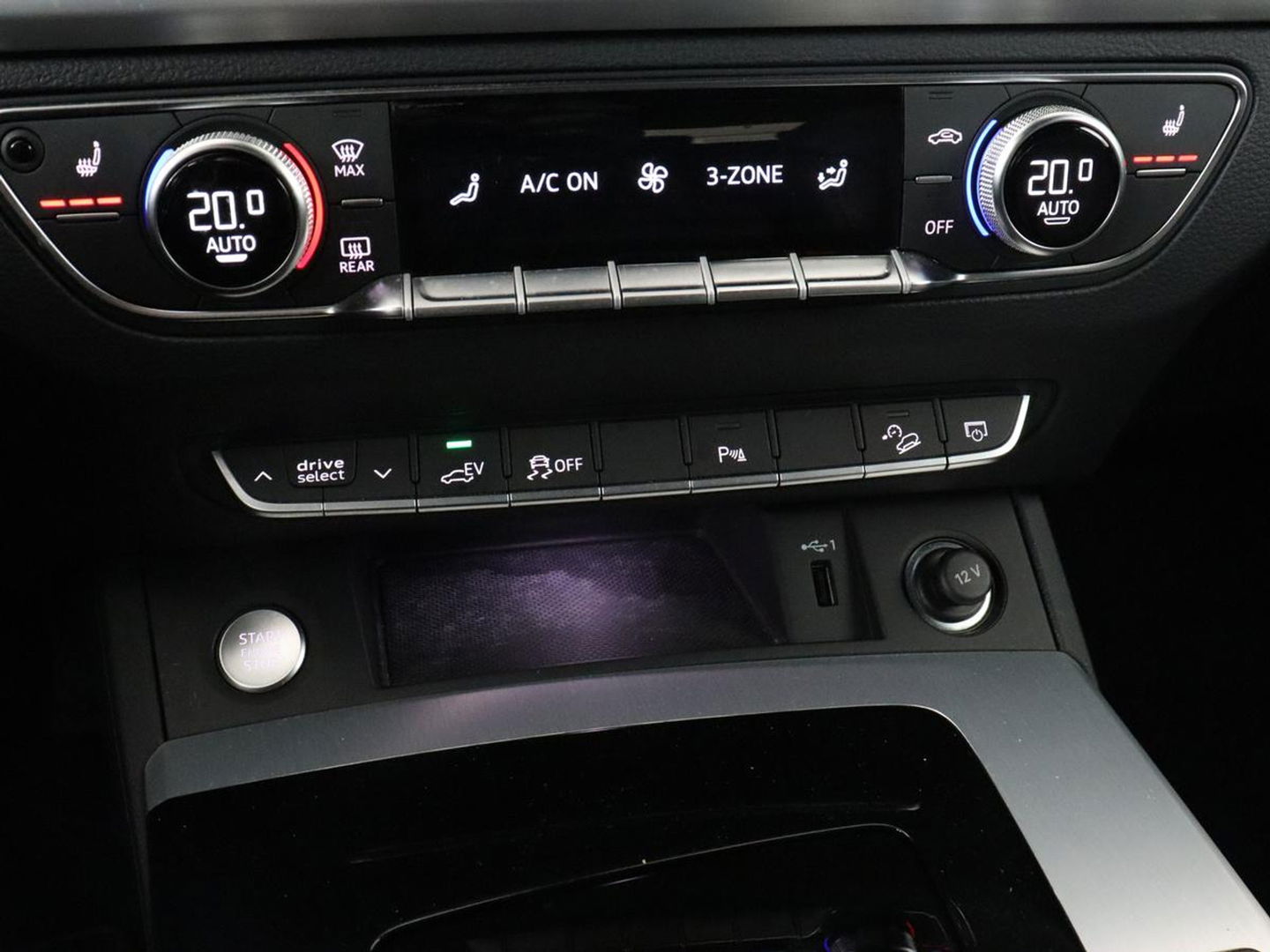 Audi Q5 Sportback 50 TFSIe S edition | Panoramadak | Massage | Sportstoelen | Head-Up | Stoelverwarming | Carplay | Camera | Navigatie | Matrix LED | Virtual Cockpit | PHEV | Plug In