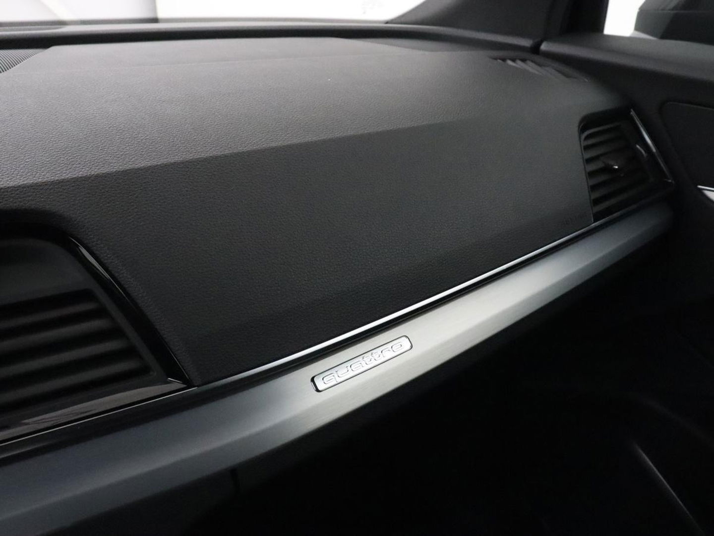 Audi Q5 Sportback 50 TFSIe S edition | Panoramadak | Massage | Sportstoelen | Head-Up | Stoelverwarming | Carplay | Camera | Navigatie | Matrix LED | Virtual Cockpit | PHEV | Plug In