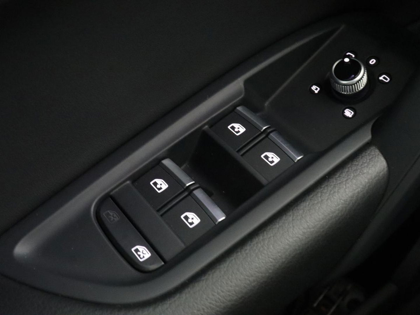 Audi Q5 Sportback 50 TFSIe S edition | Panoramadak | Massage | Sportstoelen | Head-Up | Stoelverwarming | Carplay | Camera | Navigatie | Matrix LED | Virtual Cockpit | PHEV | Plug In