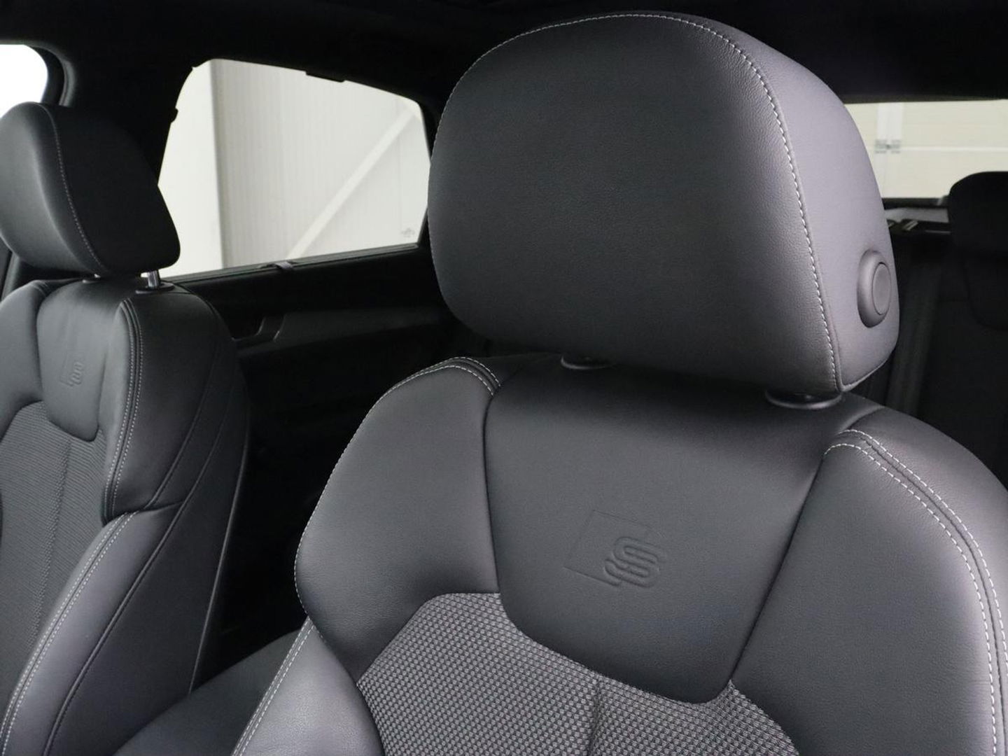 Audi Q5 Sportback 50 TFSIe S edition | Panoramadak | Massage | Sportstoelen | Head-Up | Stoelverwarming | Carplay | Camera | Navigatie | Matrix LED | Virtual Cockpit | PHEV | Plug In