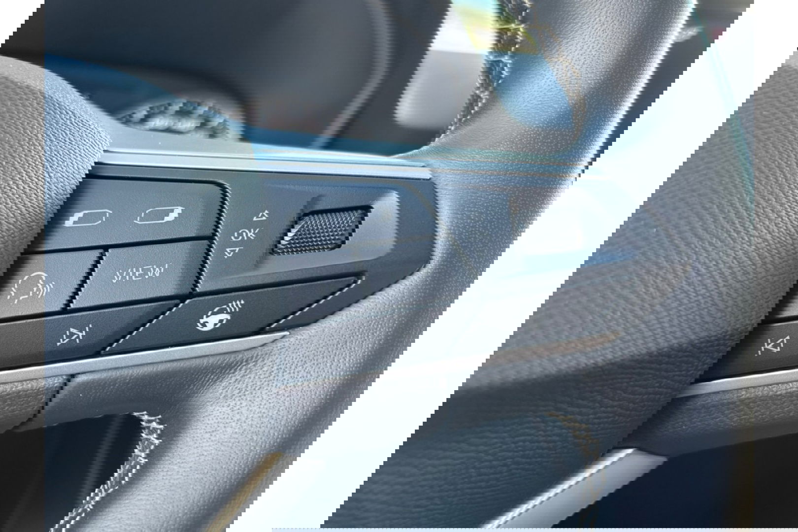 SEAT Leon 1.0 ETSI STYLE AUTOMAAT NAVI-CARPLAY WINTERPACK PDC-CAMERA.