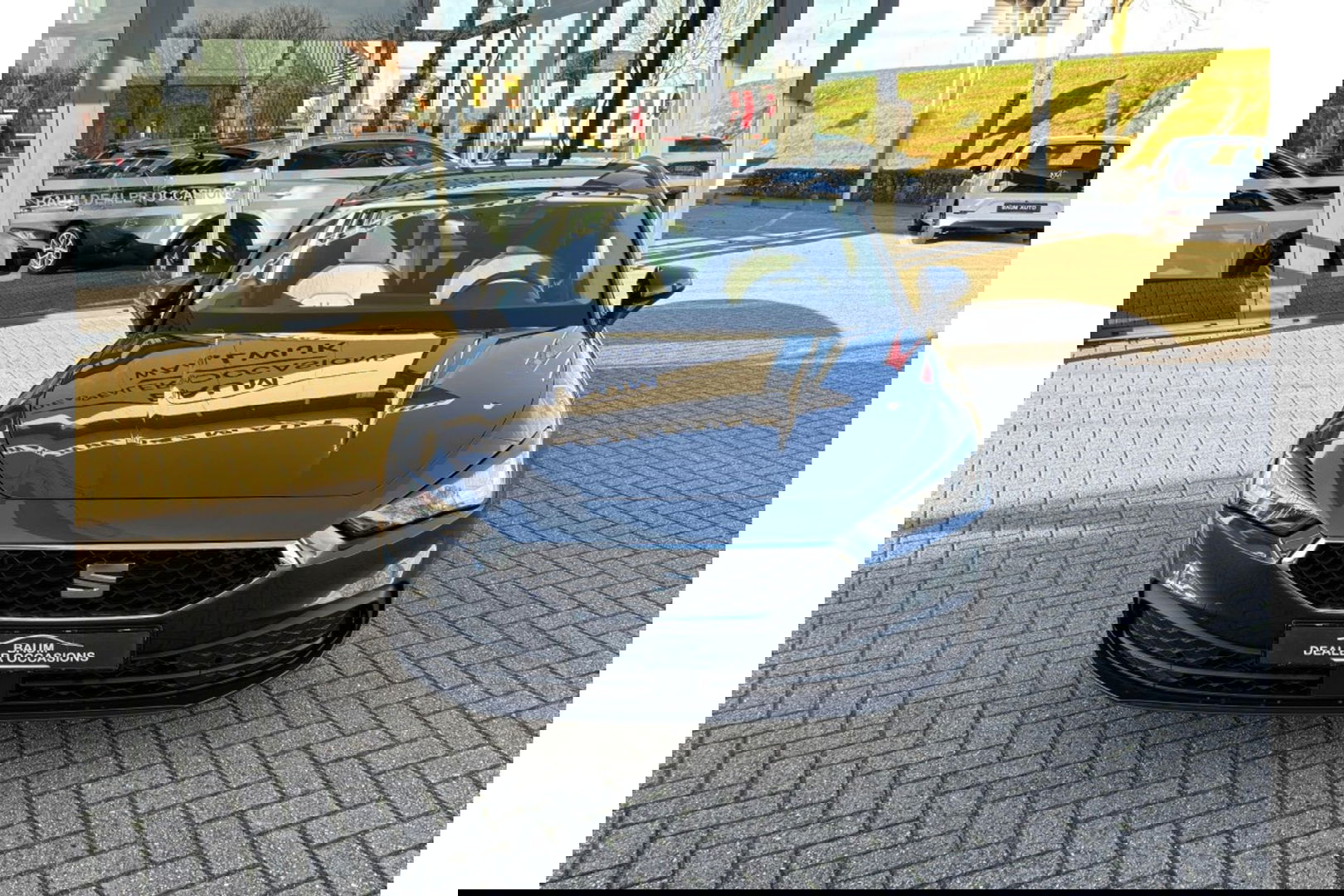 SEAT Leon 1.0 ETSI STYLE AUTOMAAT NAVI-CARPLAY WINTERPACK PDC-CAMERA.