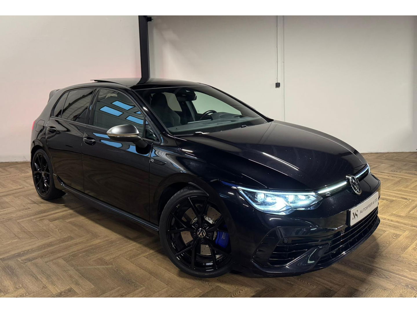 Volkswagen Golf 2.0 TSI 4Motion R PANO KEYLESS HUD