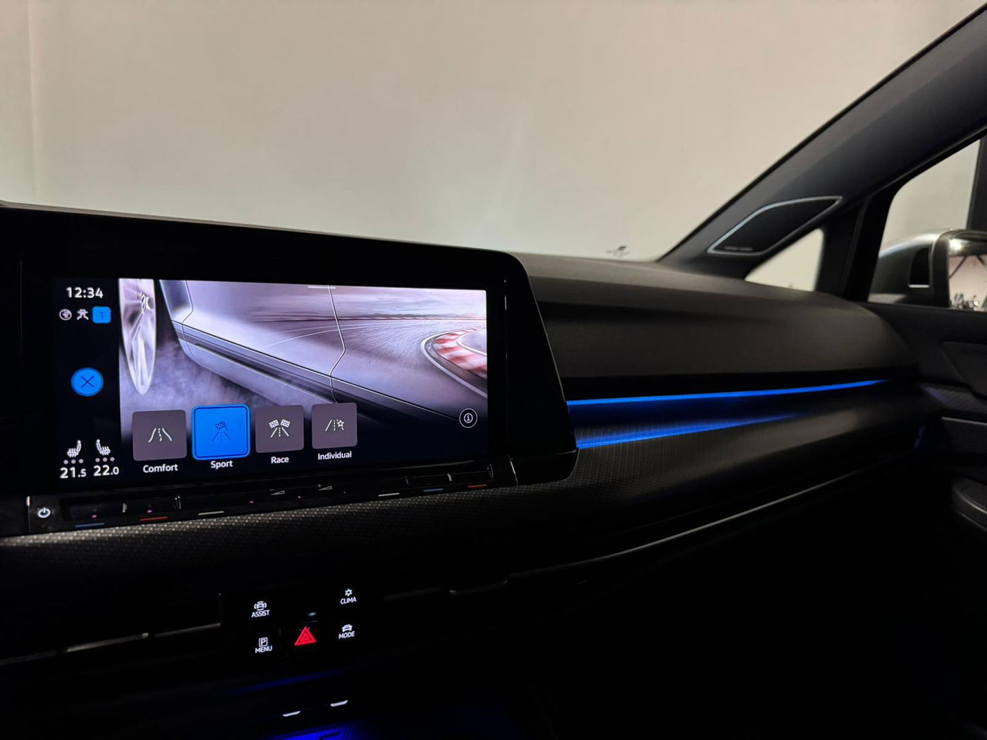 Volkswagen Golf 2.0 TSI 4Motion R PANO KEYLESS HUD