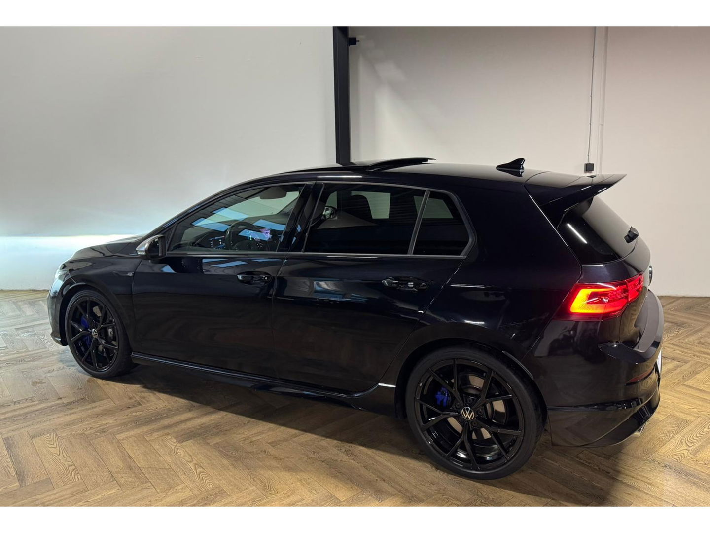 Volkswagen Golf 2.0 TSI 4Motion R PANO KEYLESS HUD