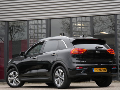 Kia e-Niro 64kWh/ 3-FASE/ SOH 100%/ EXECUTIVELINE/ TREKHAAK