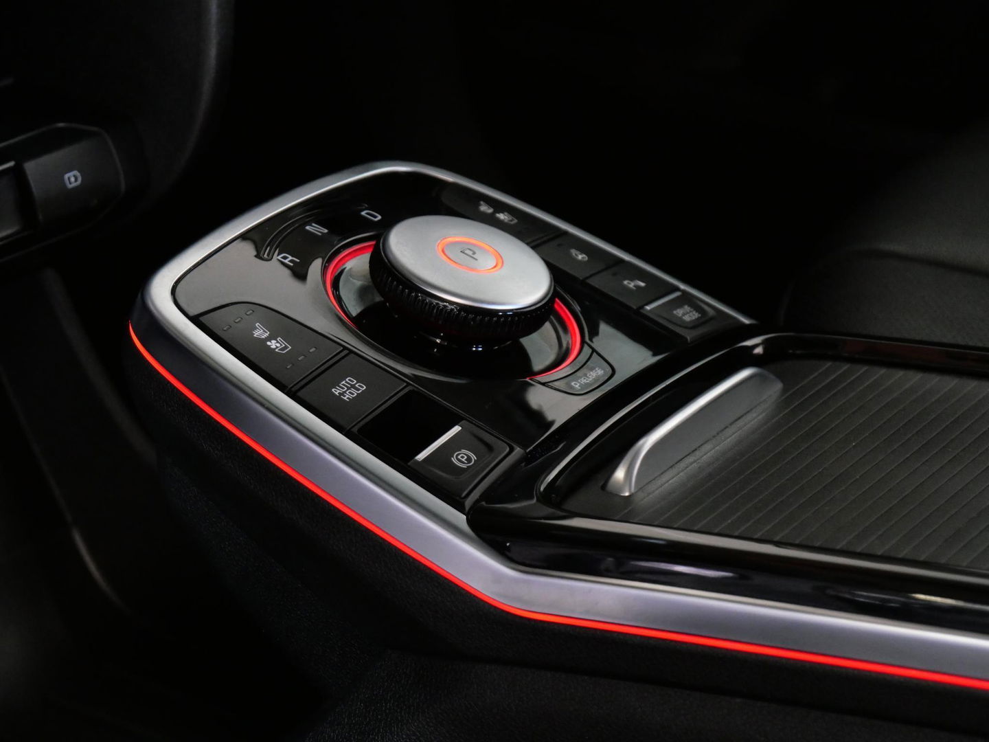 Kia e-Niro 64kWh/ 3-FASE/ SOH 100%/ EXECUTIVELINE/ TREKHAAK