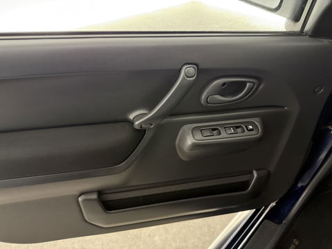 Suzuki Jimny 1.3 Exclusive | 4x4 | Airco | Bullbar | Sidebars | 15"LMV | Elektrpakket