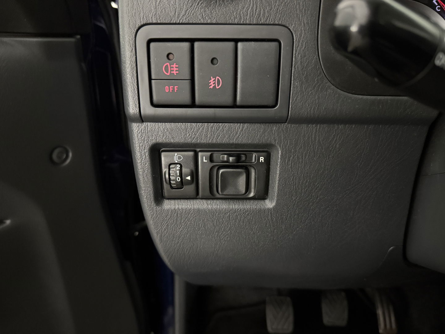 Suzuki Jimny 1.3 Exclusive | 4x4 | Airco | Bullbar | Sidebars | 15"LMV | Elektrpakket