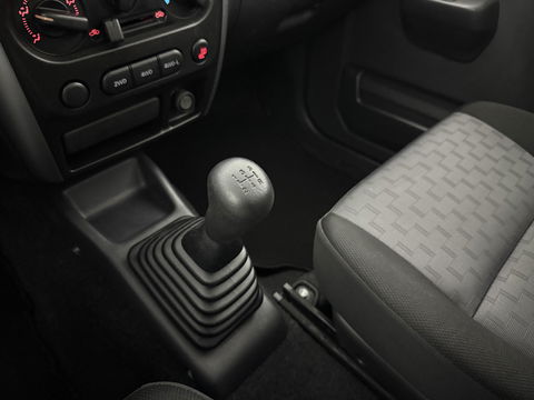 Suzuki Jimny 1.3 Exclusive | 4x4 | Airco | Bullbar | Sidebars | 15"LMV | Elektrpakket