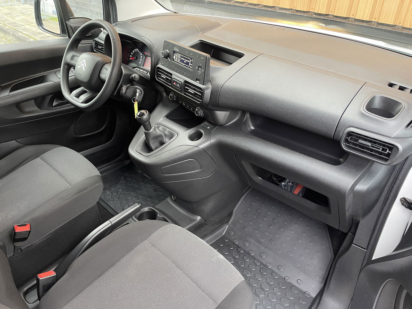 Citroën Berlingo 1.5 BlueHDI Control | Origineel Nederlands | Nap | Automatische Verlichting | Radio | Bluetooth | Start/Stop |