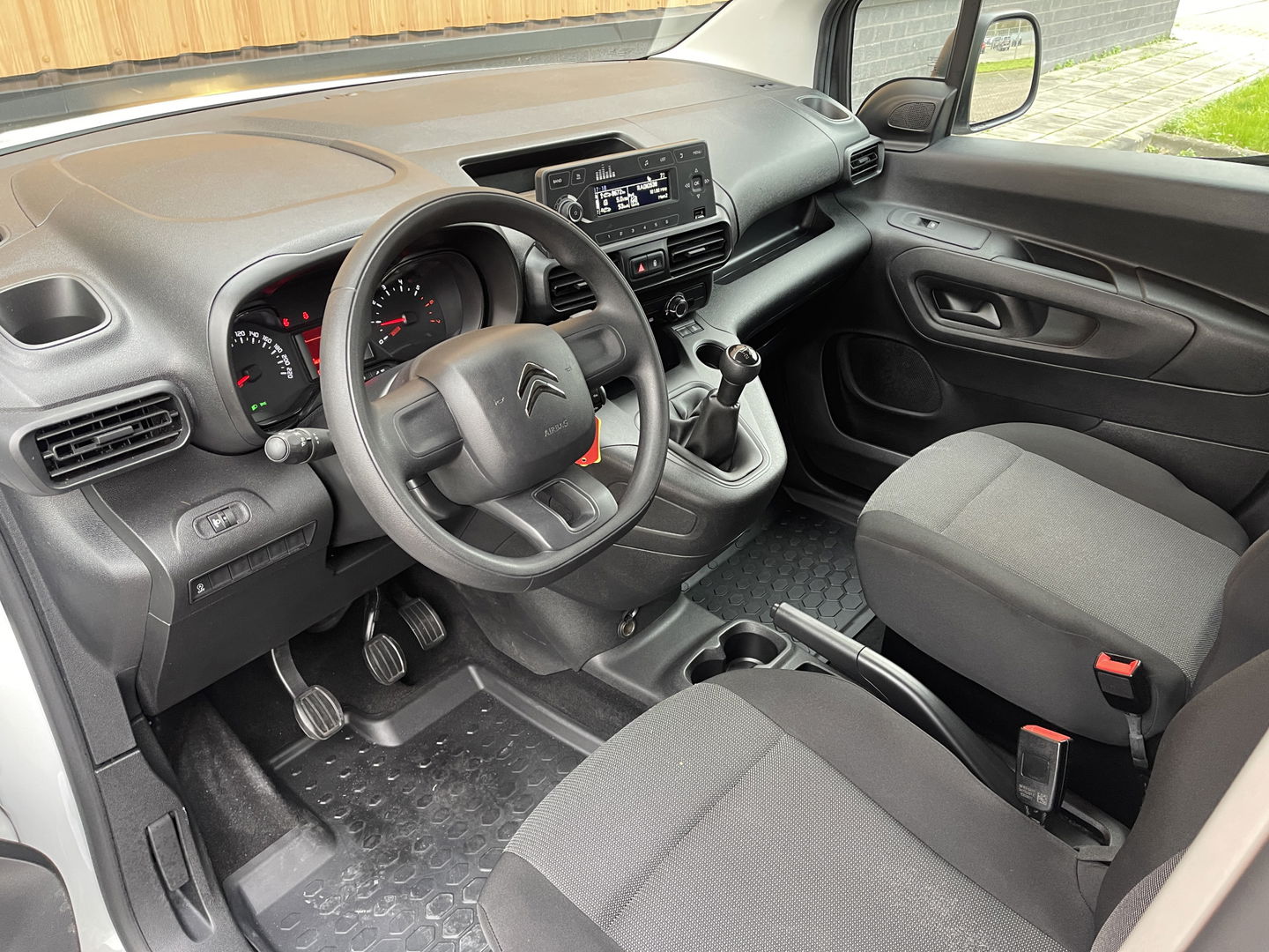 Citroën Berlingo 1.5 BlueHDI Control | Origineel Nederlands | Nap | Automatische Verlichting | Radio | Bluetooth | Start/Stop |