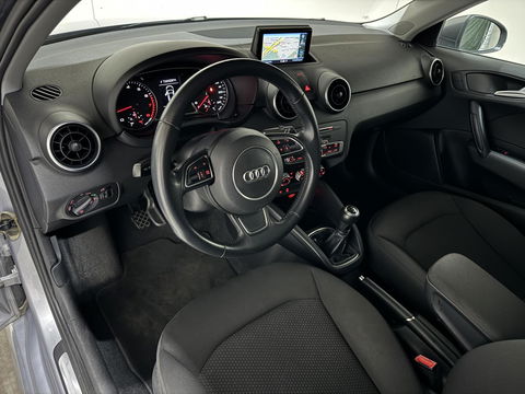Audi A1 Sportback 1.0 TFSI S-line Airco Navi Cruise PDC