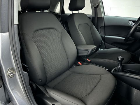 Audi A1 Sportback 1.0 TFSI S-line Airco Navi Cruise PDC