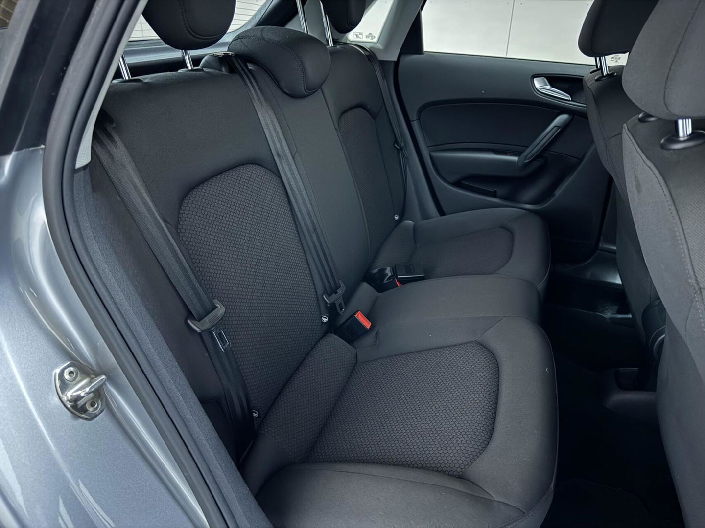 Audi A1 Sportback 1.0 TFSI S-line Airco Navi Cruise PDC