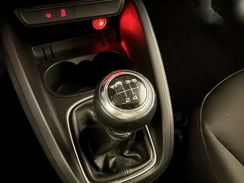 Audi A1 Sportback 1.0 TFSI S-line Airco Navi Cruise PDC