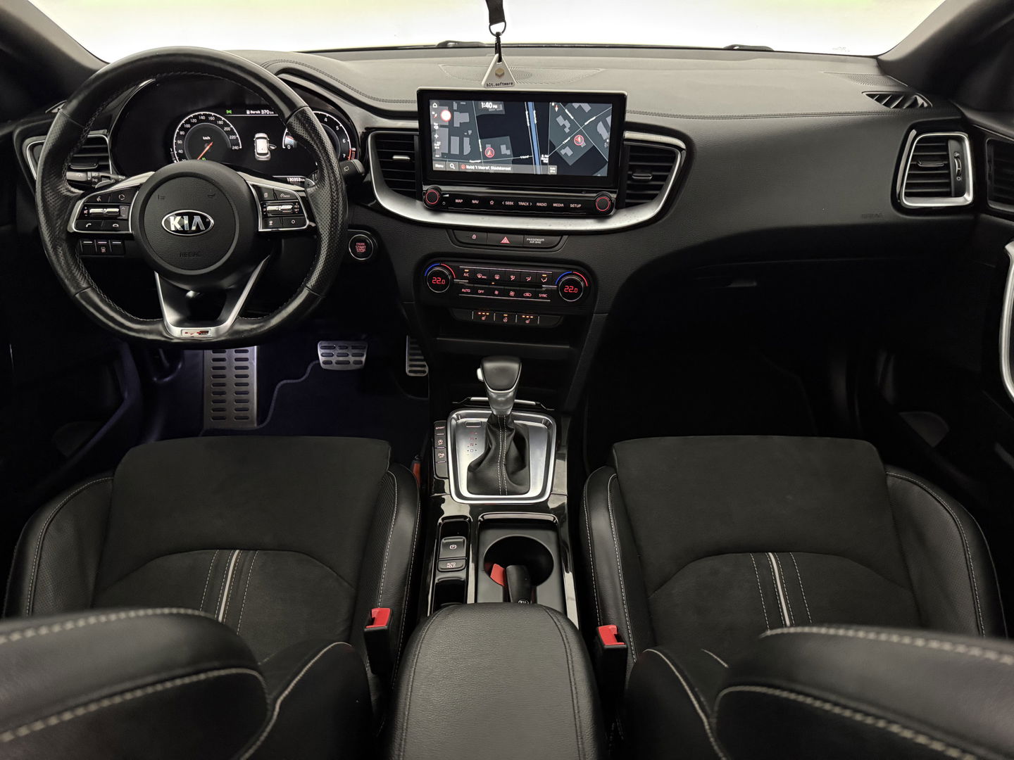 Kia ProCeed 1.4 T-GDI GT-Line | Pano | Camera | Stoel/Stuur verw. | Virtual | Adap. Cruise | Carplay | Keyless | NAP