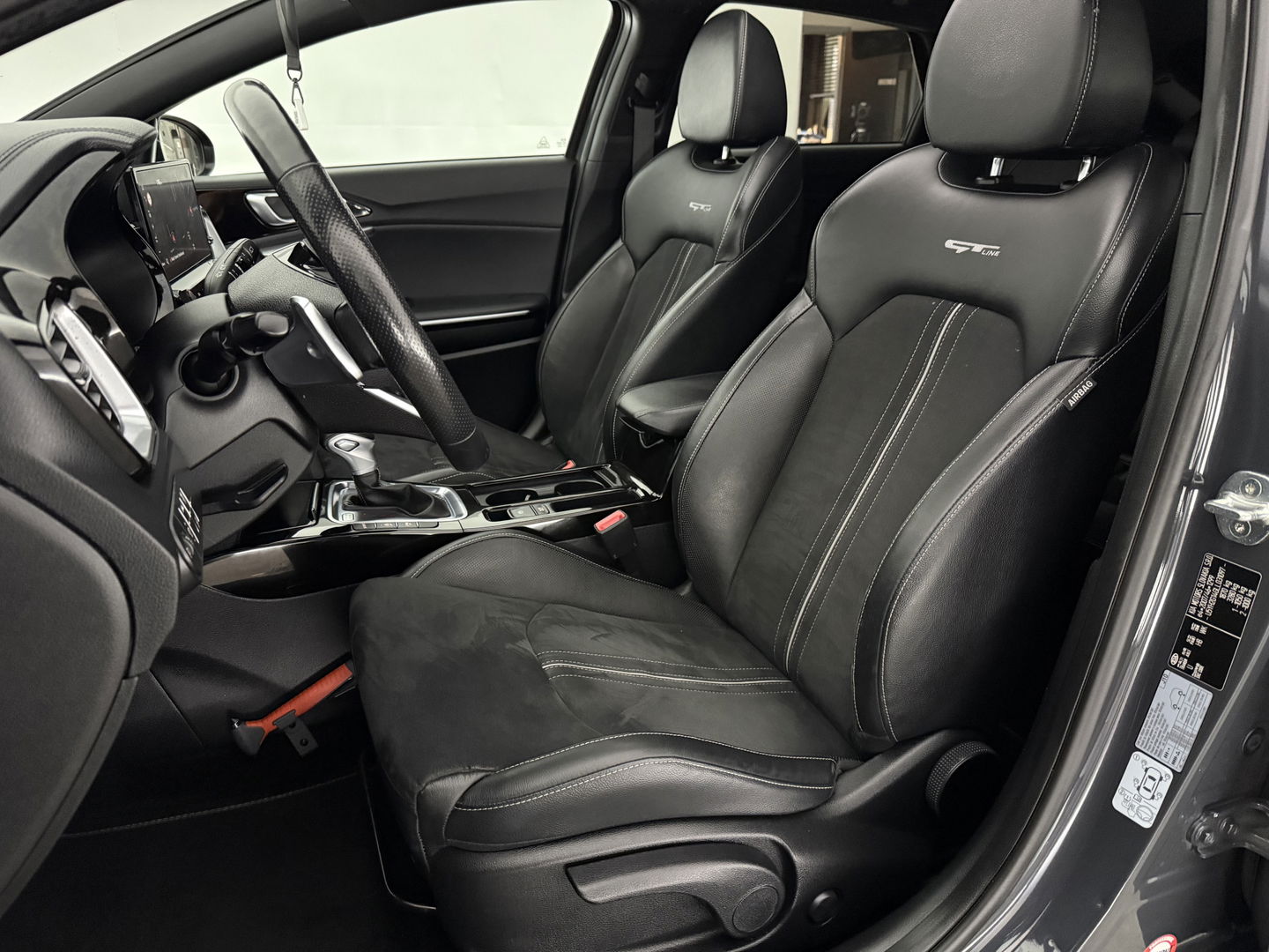 Kia ProCeed 1.4 T-GDI GT-Line | Pano | Camera | Stoel/Stuur verw. | Virtual | Adap. Cruise | Carplay | Keyless | NAP