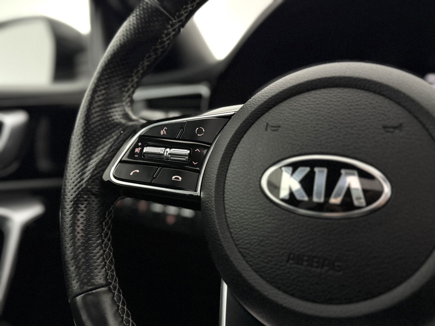 Kia ProCeed 1.4 T-GDI GT-Line | Pano | Camera | Stoel/Stuur verw. | Virtual | Adap. Cruise | Carplay | Keyless | NAP