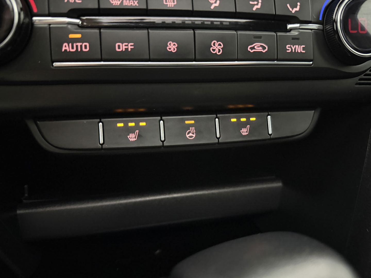 Kia ProCeed 1.4 T-GDI GT-Line | Pano | Camera | Stoel/Stuur verw. | Virtual | Adap. Cruise | Carplay | Keyless | NAP