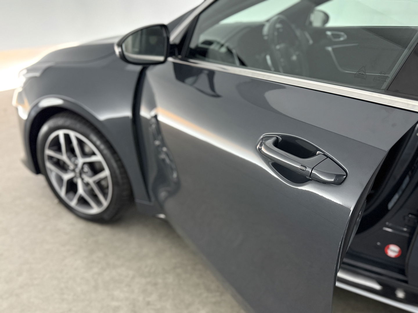 Kia ProCeed 1.4 T-GDI GT-Line | Pano | Camera | Stoel/Stuur verw. | Virtual | Adap. Cruise | Carplay | Keyless | NAP