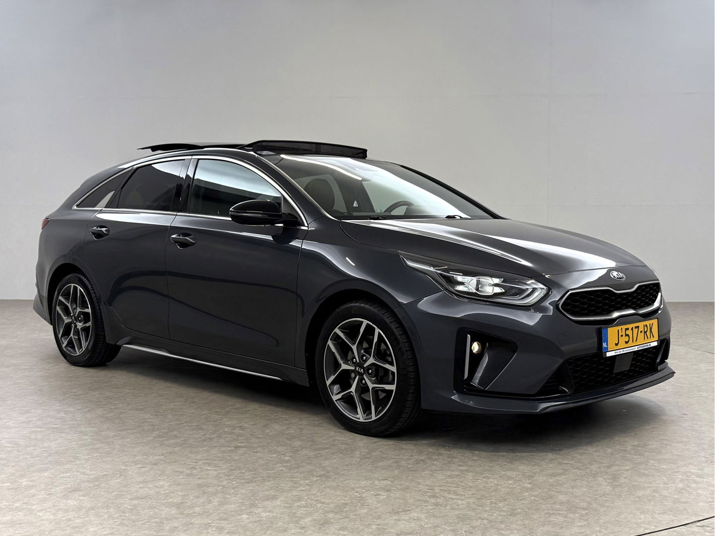 Kia ProCeed 1.4 T-GDI GT-Line | Pano | Camera | Stoel/Stuur verw. | Virtual | Adap. Cruise | Carplay | Keyless | NAP