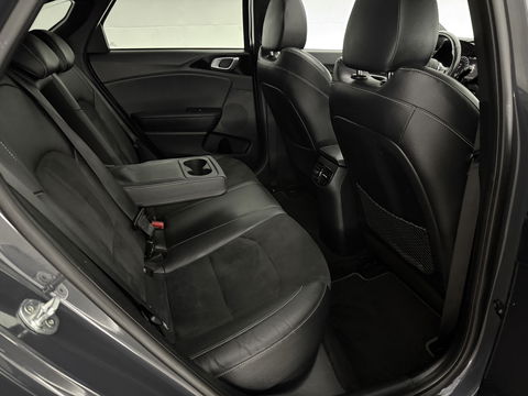 Kia ProCeed 1.4 T-GDI GT-Line | Pano | Camera | Stoel/Stuur verw. | Virtual | Adap. Cruise | Carplay | Keyless | NAP