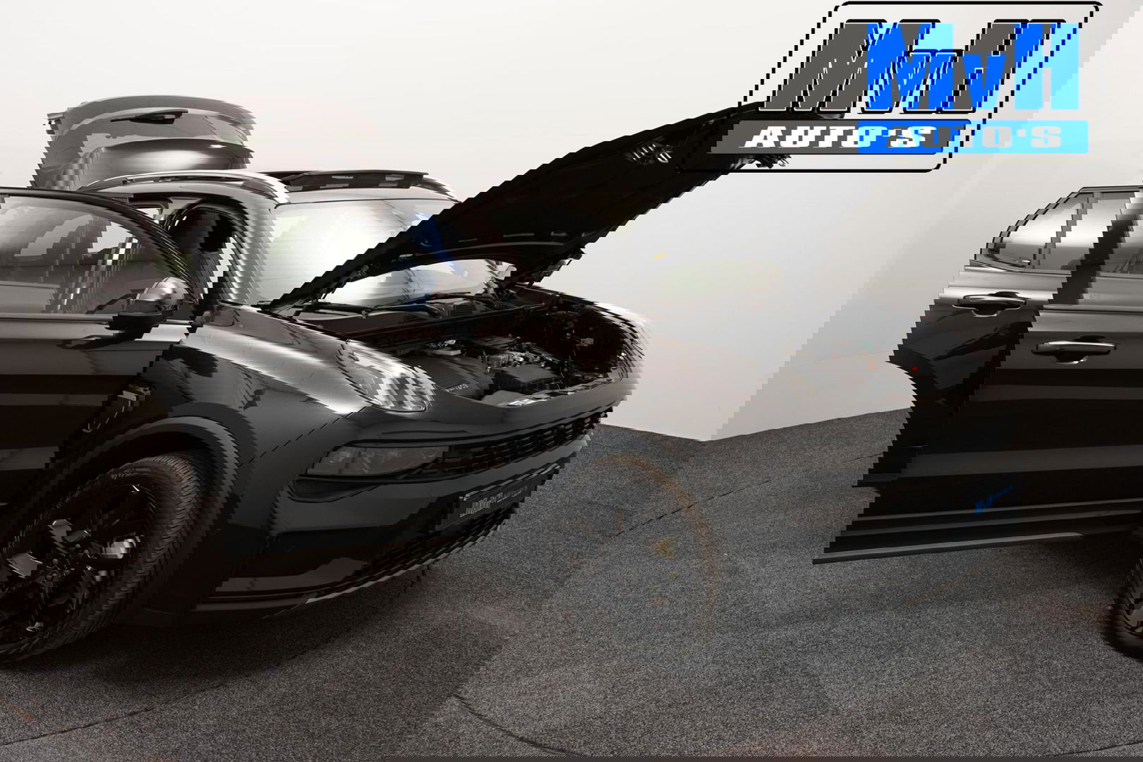 Lynk & Co 01 1.5 Hybride|FULL BLACK XL|ZWARTE.HEMEL|NAP|PANO