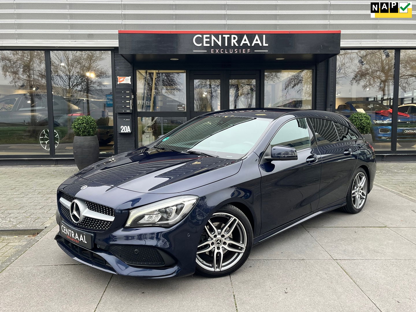 Mercedes-Benz CLA-Klasse Shooting Brake 180 AMG|NL-Auto|Camera|Carplay|Navi|Stoelverwarming|Cruise Control|122PK