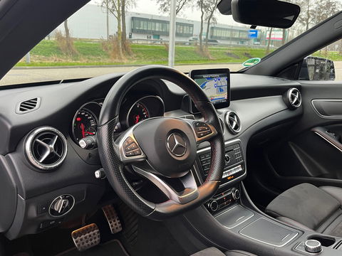 Mercedes-Benz CLA-Klasse Shooting Brake 180 AMG|NL-Auto|Camera|Carplay|Navi|Stoelverwarming|Cruise Control|122PK