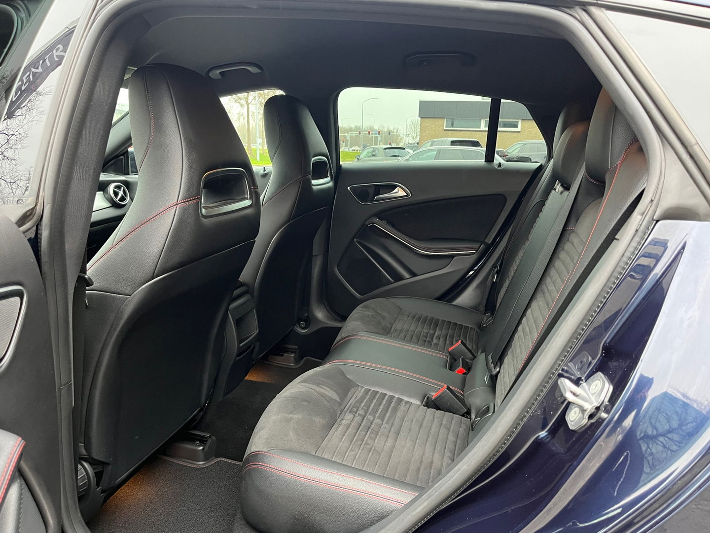 Mercedes-Benz CLA-Klasse Shooting Brake 180 AMG|NL-Auto|Camera|Carplay|Navi|Stoelverwarming|Cruise Control|122PK