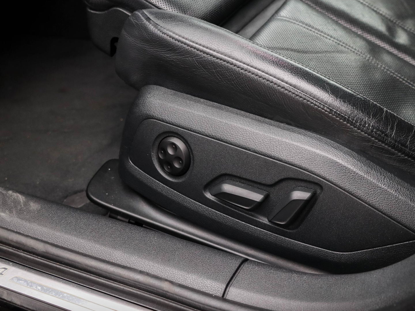 Audi RS4 Avant 2.9 TFSI Quattro Pano Stoelventilatie Bang&Olufsen