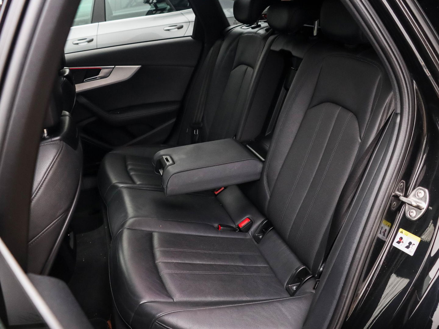 Audi RS4 Avant 2.9 TFSI Quattro Pano Stoelventilatie Bang&Olufsen